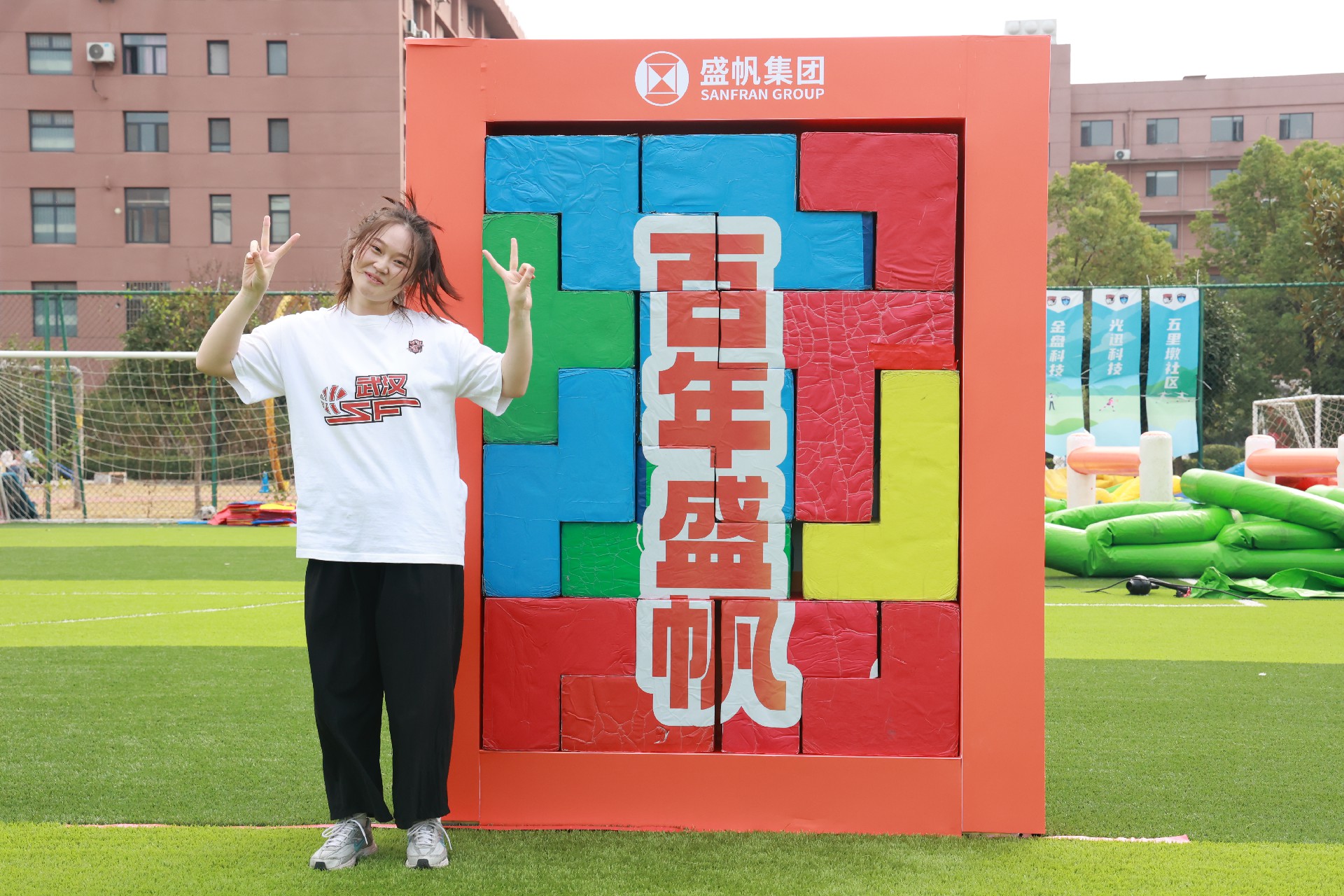 1728890169175194.jpg 1728890169175194.jpg